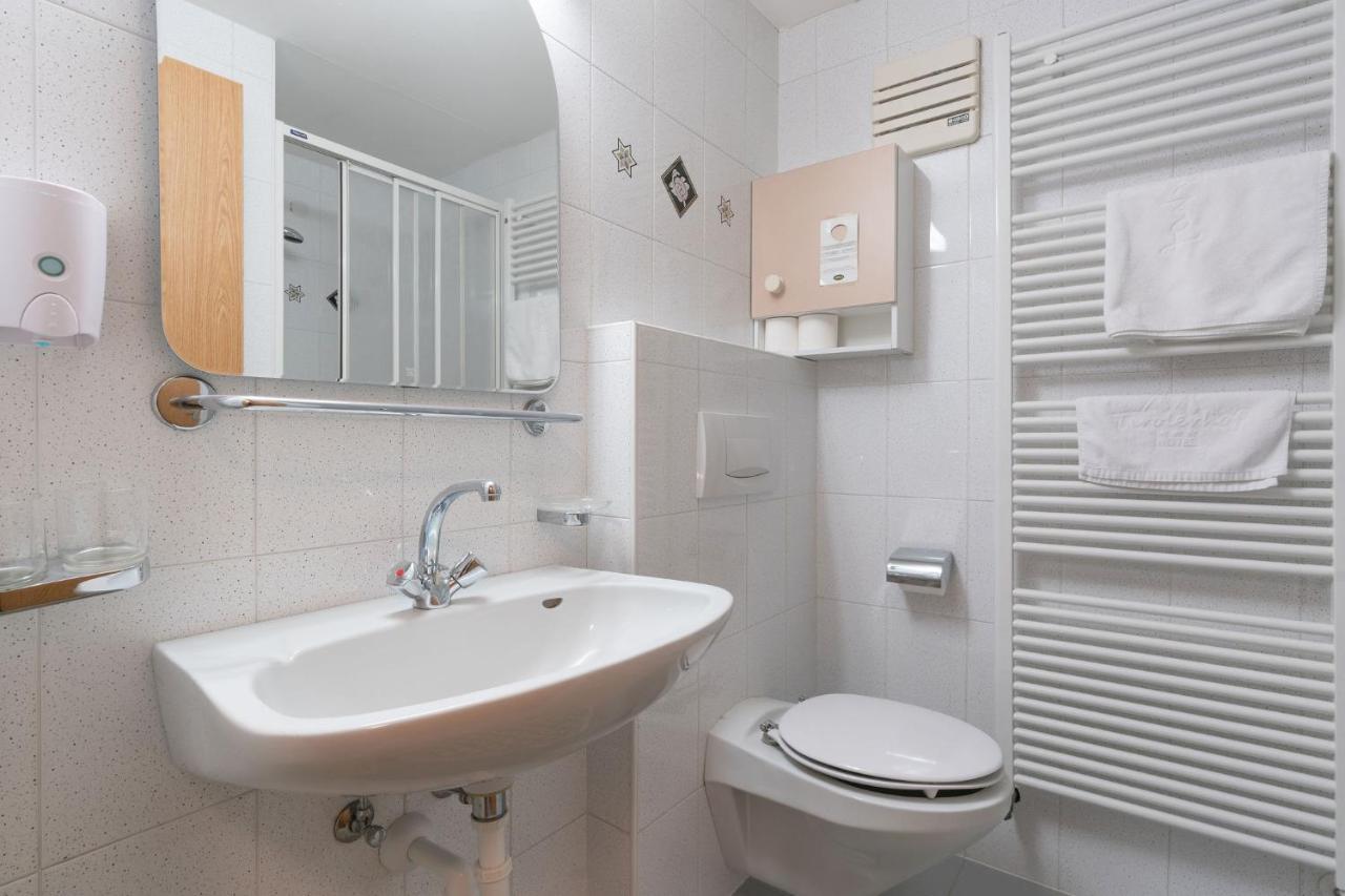 Hotel Tirolerhof Теренто Экстерьер фото
